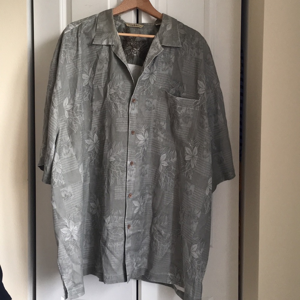 Tommy Bahama Men’s Casual Button Down Shirt 3XB